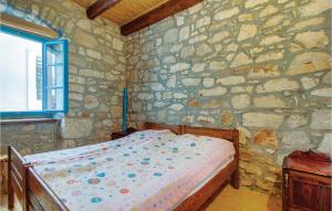 Amazing Apartment In Susak With Wifi