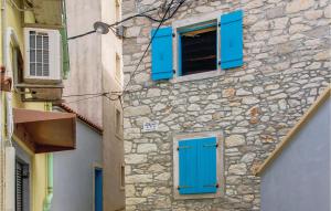 Amazing Apartment In Susak With Wifi