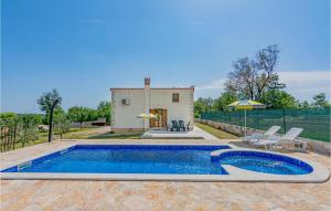 Beautiful Home In Zminj With Kitchen 
