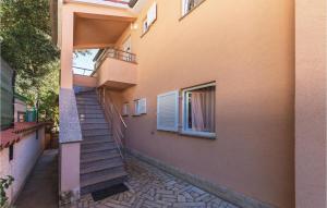 Awesome Apartment In Pula With 2 Bedrooms And Wifi