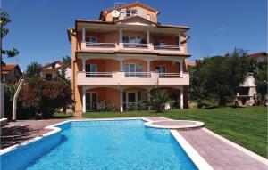 2 Bedroom Awesome Apartment In Novigrad