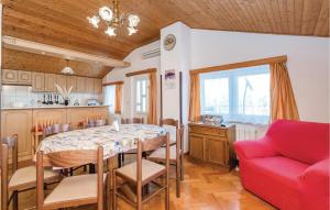 Lovely Apartment In Brsec With House Sea View 