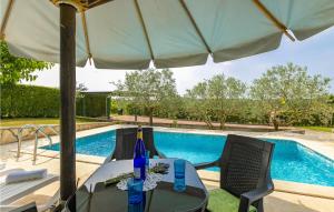 Awesome Home In Livaki With 4 Bedrooms, Wifi And Outdoor Swimming Pool