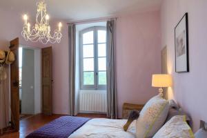 Villas Luxurious Provencal Village House, Walk to Village Pool : photos des chambres