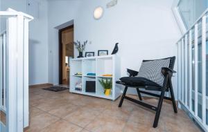 Cozy Apartment In Vodice With Kitchen