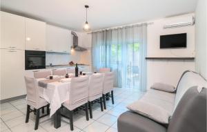 Amazing Apartment In Dugi Rat With Kitchen