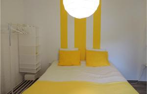 6 Bedroom Awesome Home In Labin