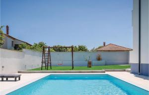 Lovely Home In Loborika With Wifi