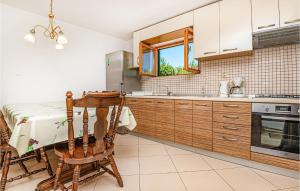 Amazing Apartment In Vodice With Kitchen