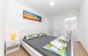 Stunning Apartment In Kastel Luksic