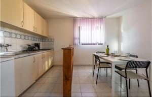 Awesome Apartment In Sveti Filip I Jakov With 1 Bedrooms And Wifi