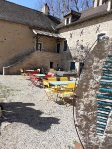 B&B / Chambres d'hotes Les maisons vigneronnes : Chambre Double avec Salle de Bains Privative