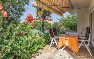 Amazing Apartment In Medulin With Wifi