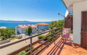 Gorgeous Apartment In Novi Vinodolski