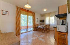 1 Bedroom Nice Apartment In Zadar