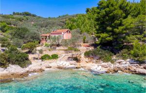 Holiday Home Sokolic Bb Cr