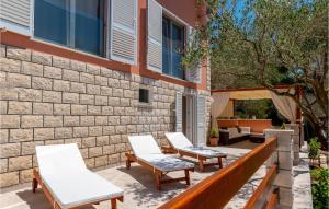 Holiday Home Sokolic Bb Cr