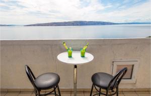 Beautiful Apartment In Senj With Wifi