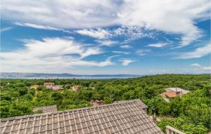Awesome Apartment In Novi Vinodolski 