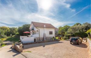 2 Bedroom Awesome Apartment In Krk