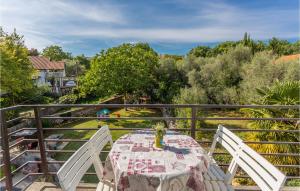 Pet Friendly Apartment In Krk With House Sea View 