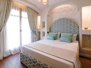 Home Avenue Luxury Townhouse img15
