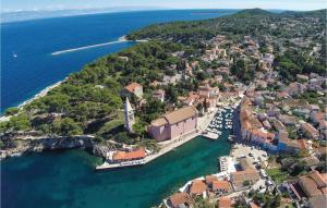 Amazing apartment in Veli Losinj with 1 Bedrooms and WiFi