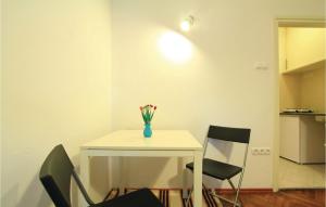 1 Bedroom Awesome Apartment In Pula 