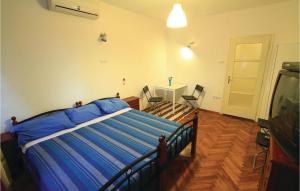 1 Bedroom Awesome Apartment In Pula