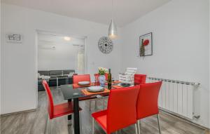 Cozy Apartment In Vrbnik 