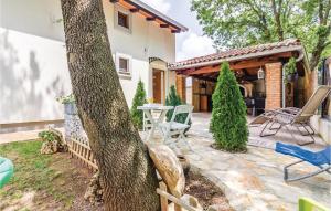 Two-Bedroom Holiday Home In Medulin