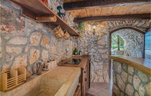 Nice Home In Gostinjac With Wifi