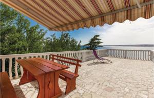 Gorgeous Apartment In Lukovo Sugarje