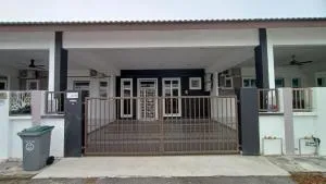 Homestay Batu Pahat, BUSHRA - Yong Peng
