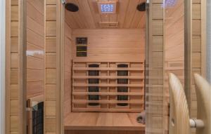 Stunning Apartment In Labin With Sauna 