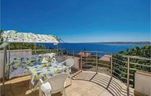 Nice Apartment In Karlobag With Wifi - Šarići