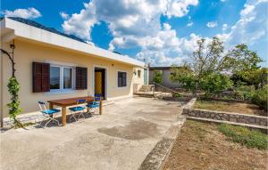 Lovely Home In Cesarica