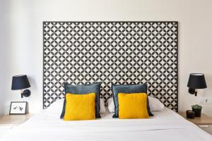 Modern Catalan Apartments by Olala Homes