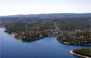 Gorgeous Apartment In Supetar-Splitska