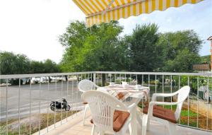 Amazing Apartment In Raslina With House Sea View 