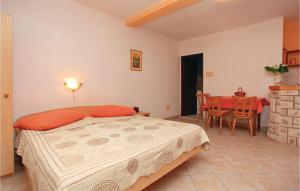 Beautiful Apartment In Vela Luka With Wifi