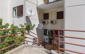 Apartment Mali Losinj with Sea View 03