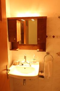Theofilos Appartements Kythira Greece