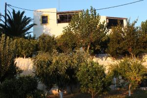 Theofilos Appartements Kythira Greece