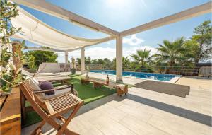 Pet Friendly Apartment In Vir With Wifi