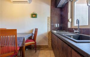 Pet Friendly Apartment In Vir With Wifi