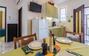 Awesome apartment in Novigrad with 2 Bedrooms and WiFi
