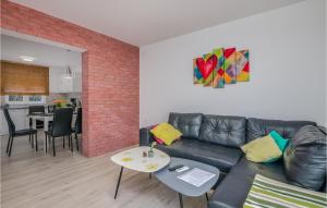 Cozy Apartment In Vrbnik With Wifi 