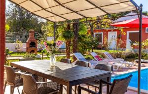 Beautiful Home In Pula With Wifi