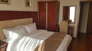 Sea View Apartment at Oasis